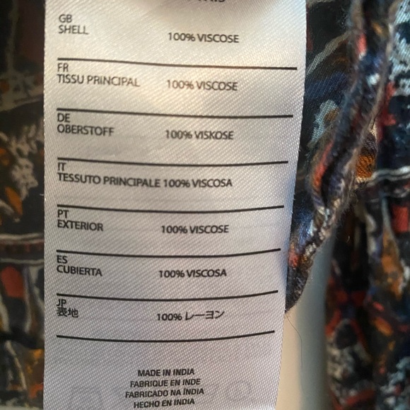 Volcom Aztec wrap blouse with bubble sleeves - Picture 5 of 6